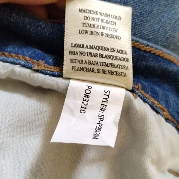 Sneak Peek Distressed Flare Jeans Junior Sz 5 - Picture 9 of 9